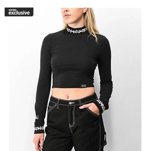 Lurking Class by Sketchy Tank Mock Neck Long Sleeve Crop Top Sz S